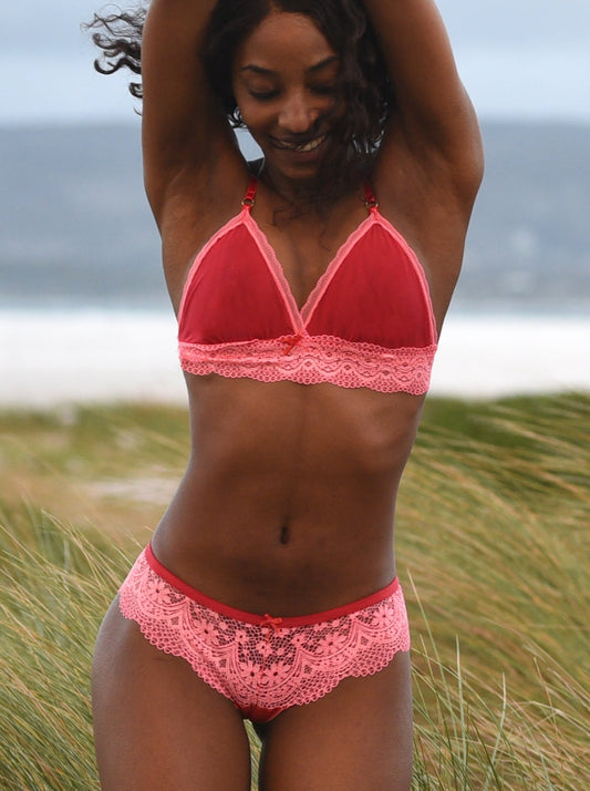 Rio and  Brazilian Set | Lady in Red