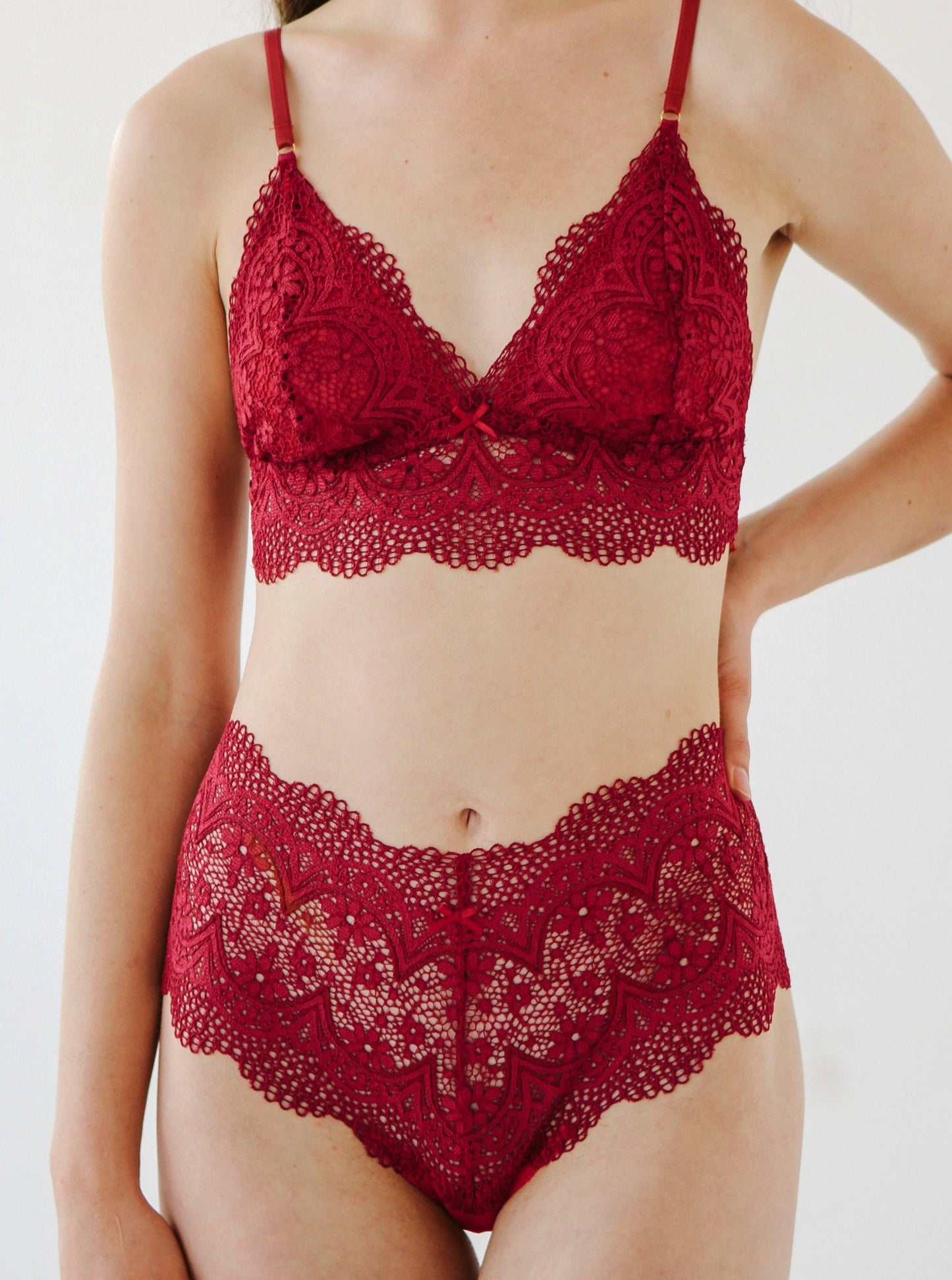 Scarlet Zsa Zsa + Cheeky Set