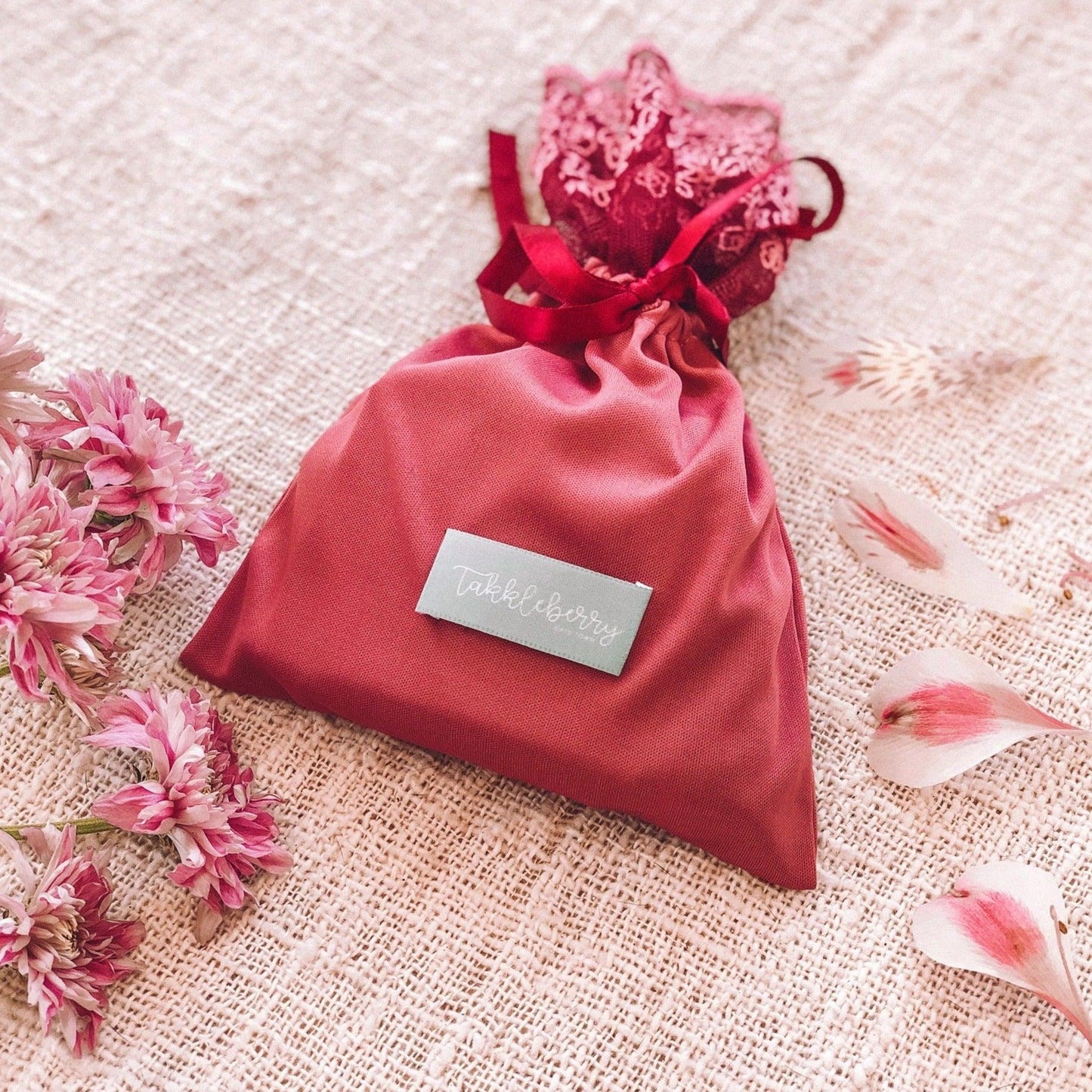 Classic Red | Valentine's Indie Set - Takkleberry