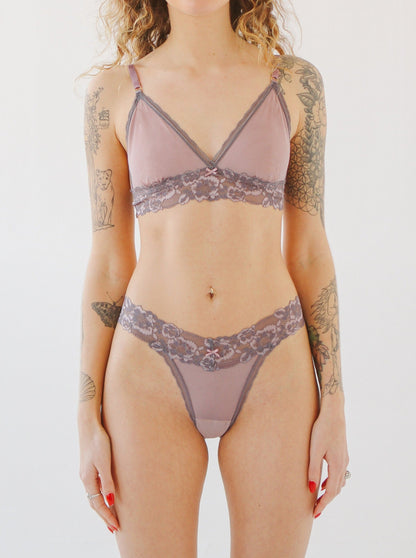 Lia and Thong Set | Delilah at Dusk